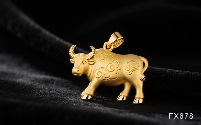 美国7月通胀降温削弱加息预期	，黄金维持震荡上行